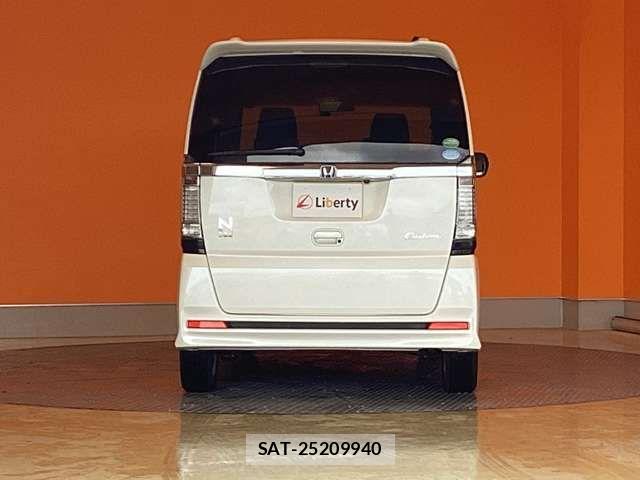 Honda N BOX CUSTOM 2016-10 8371951-10