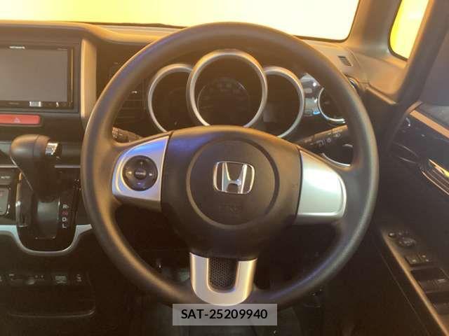 Honda N BOX CUSTOM 2016-10 8371951-1