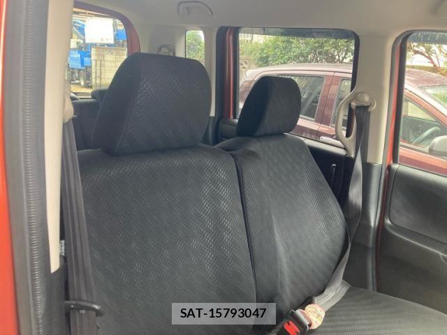Honda N BOX CUSTOM 2014-03 8371954-11