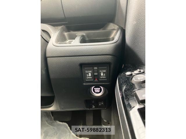 Honda N BOX CUSTOM 2022-02 8371947-17