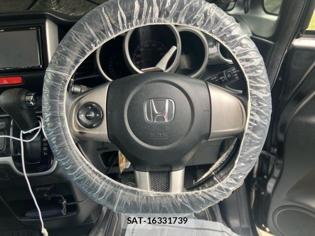 Honda N BOX CUSTOM 2014-05 8371956-16