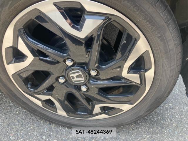Honda N BOX CUSTOM 2019-10 8371952-11