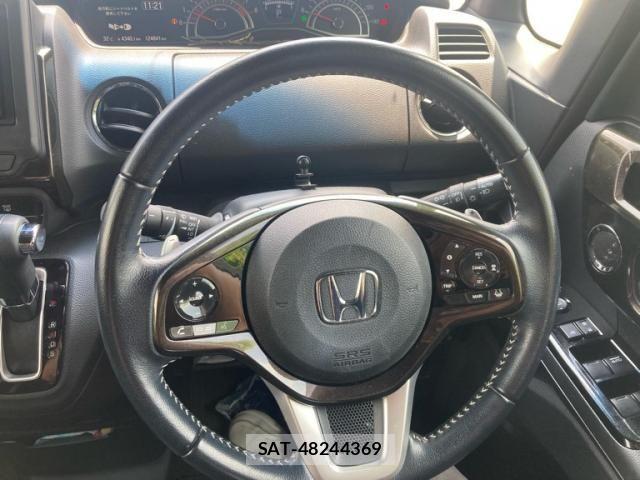 Honda N BOX CUSTOM 2019-10 8371952-14