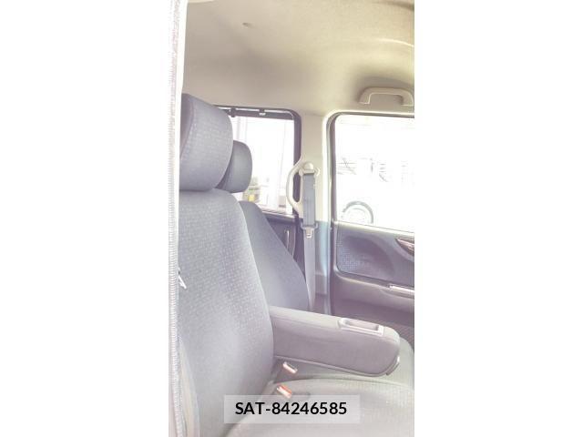 Honda N BOX CUSTOM 2015-03 8371958-10