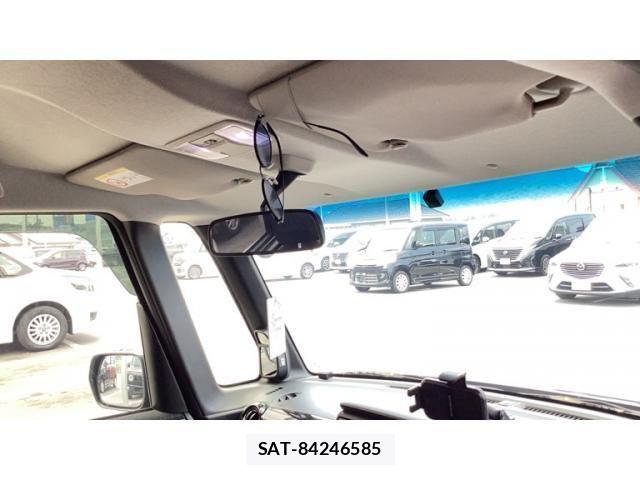 Honda N BOX CUSTOM 2015-03 8371958-8
