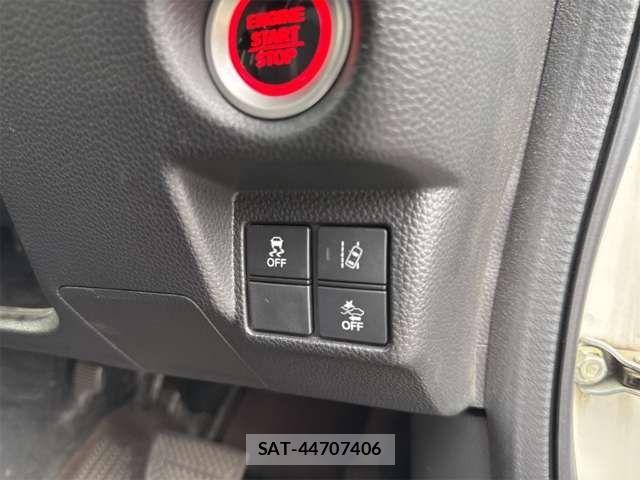 Honda N BOX CUSTOM 2019-10 8371939-7