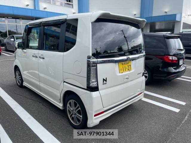 Honda N BOX CUSTOM 2016-02 8371957-3