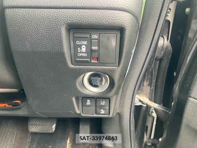 Honda N BOX CUSTOM 2018-01 8371953-13