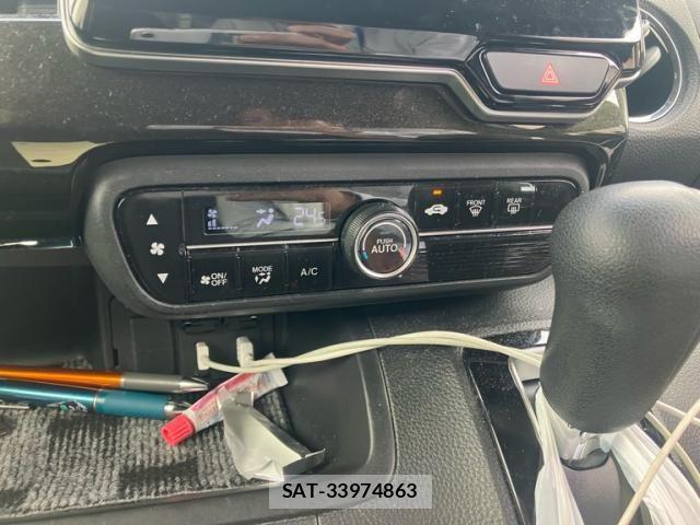 Honda N BOX CUSTOM 2018-01 8371953-14