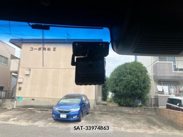 Honda N BOX CUSTOM 2018-01 8371953-17