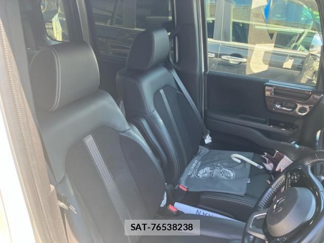 Honda N BOX CUSTOM 2020-09 8413946-10