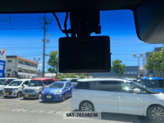 Honda N BOX CUSTOM 2020-09 8413946-25