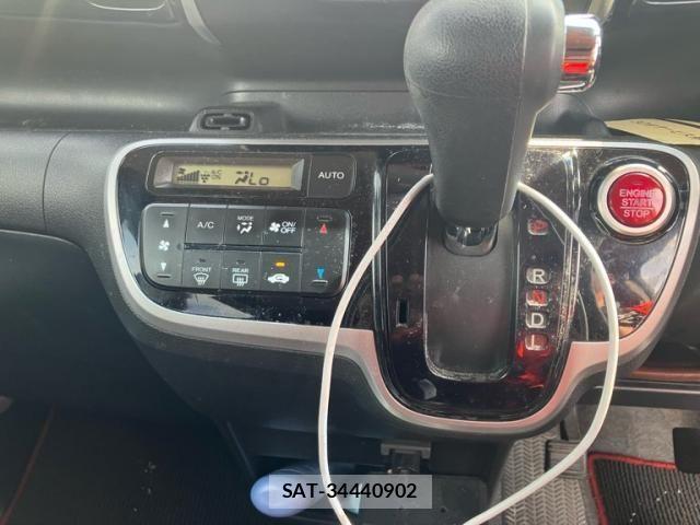 Honda N BOX CUSTOM 2014-02 8413967-15