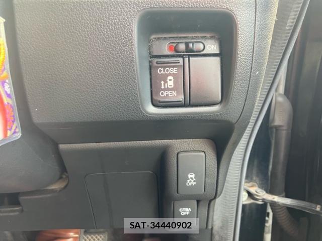 Honda N BOX CUSTOM 2014-02 8413967-18