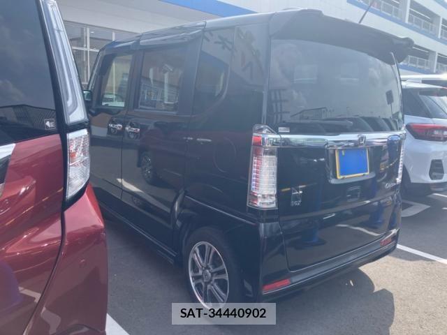 Honda N BOX CUSTOM 2014-02 8413967-2