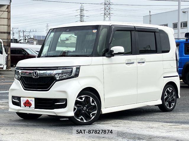 Honda N BOX CUSTOM 2018-03 8413936-0