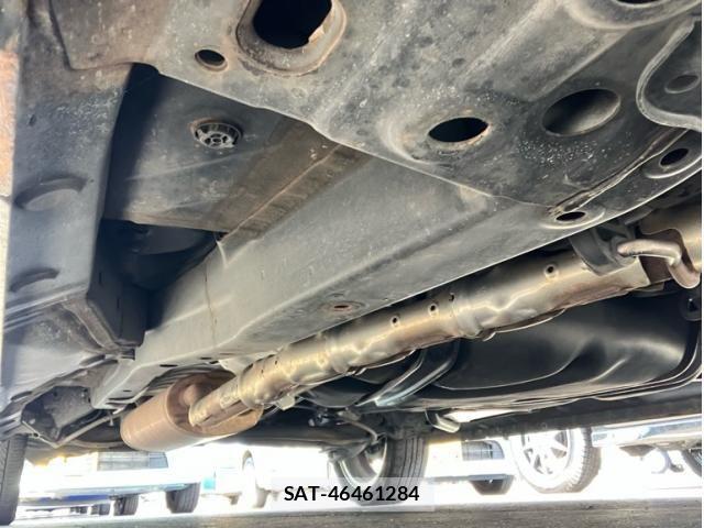 Honda N BOX CUSTOM 2013-08 8413952-14