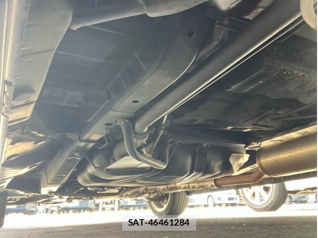Honda N BOX CUSTOM 2013-08 8413952-15