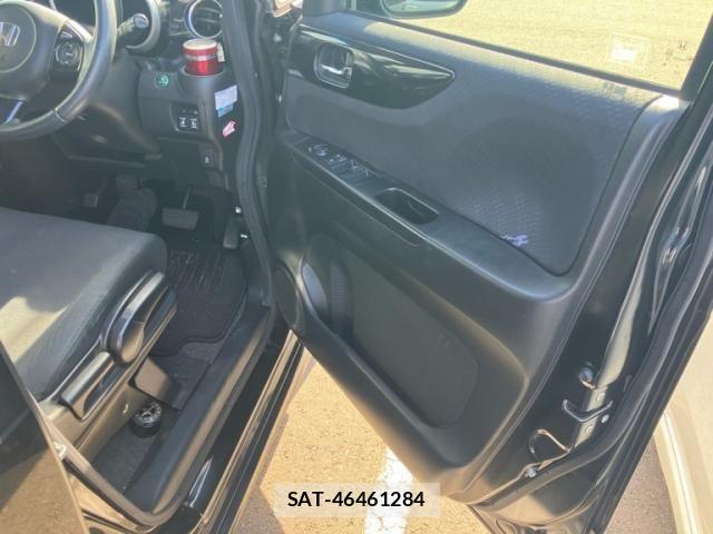 Honda N BOX CUSTOM 2013-08 8413952-16