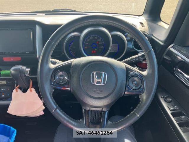 Honda N BOX CUSTOM 2013-08 8413952-21