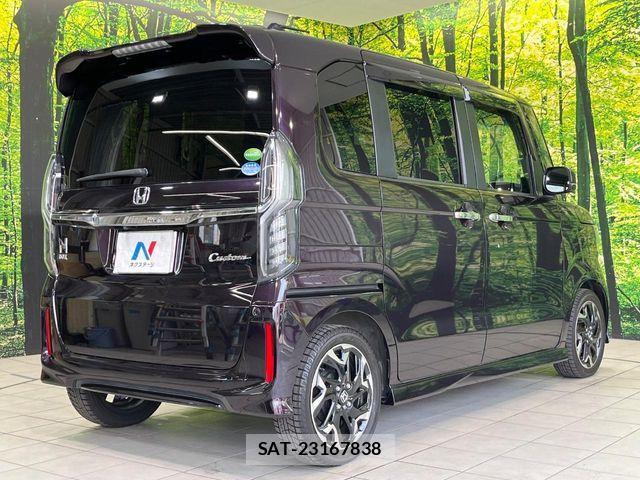 Honda N BOX CUSTOM 2019-01 8413935-16