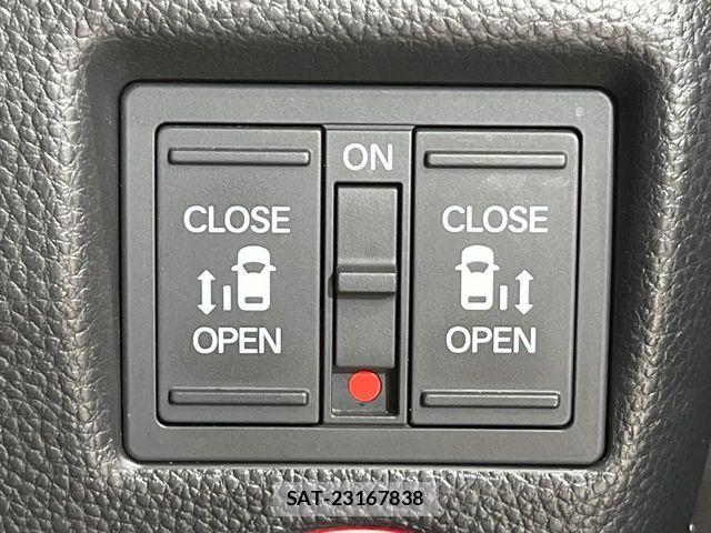 Honda N BOX CUSTOM 2019-01 8413935-6