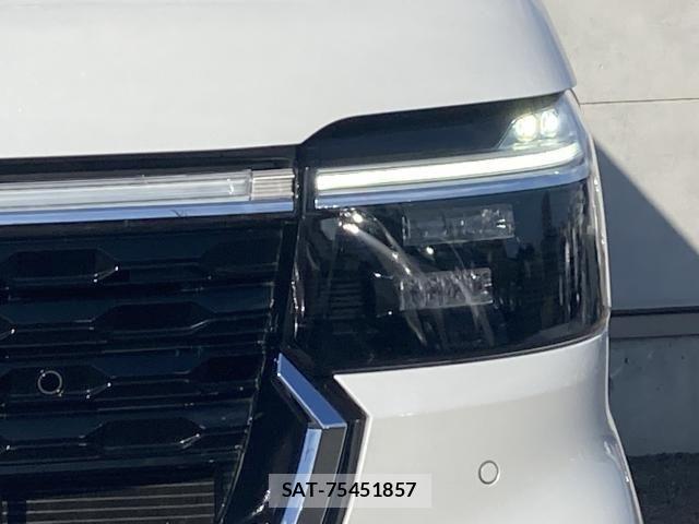 Honda N BOX CUSTOM 2024-02 8413926-11