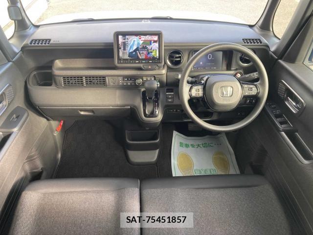 Honda N BOX CUSTOM 2024-02 8413926-1