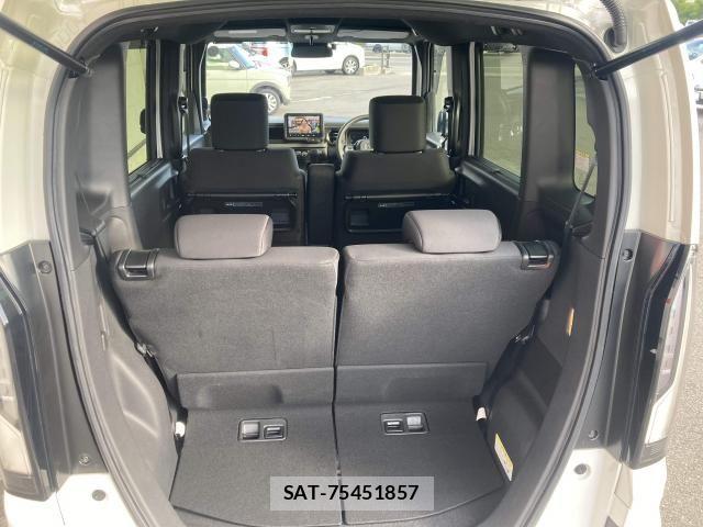 Honda N BOX CUSTOM 2024-02 8413926-26