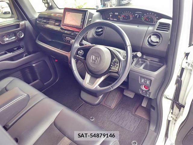 Honda N BOX CUSTOM 2019-07 8413943-17
