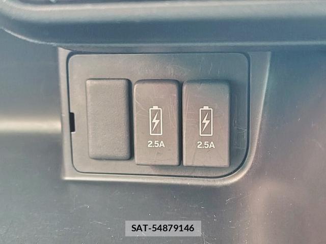Honda N BOX CUSTOM 2019-07 8413943-26