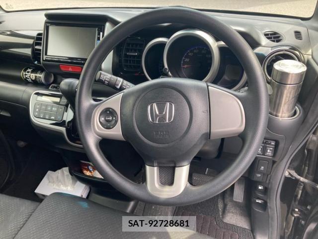 Honda N BOX CUSTOM 2015-01 8413959-14