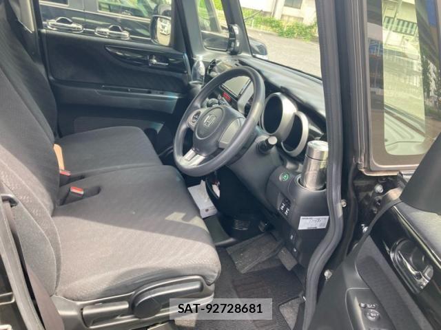 Honda N BOX CUSTOM 2015-01 8413959-16