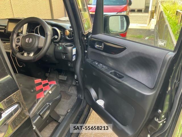 Honda N BOX CUSTOM 2013-11 8413968-12