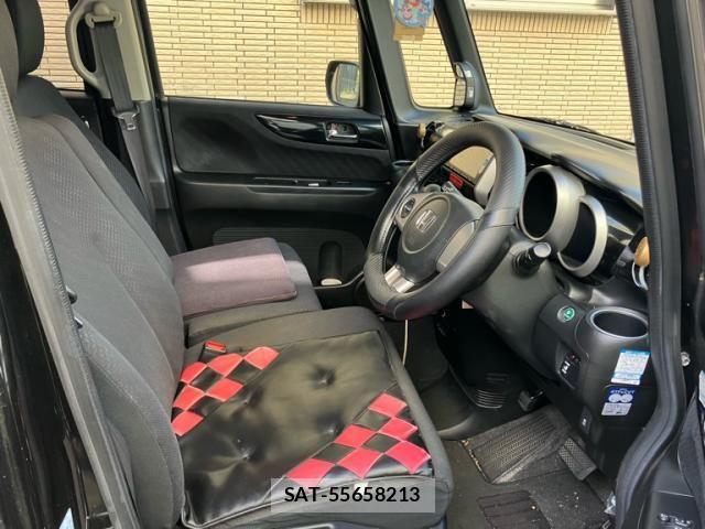 Honda N BOX CUSTOM 2013-11 8413968-13