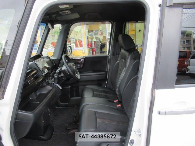 Honda N BOX CUSTOM 2018-07 8413928-12
