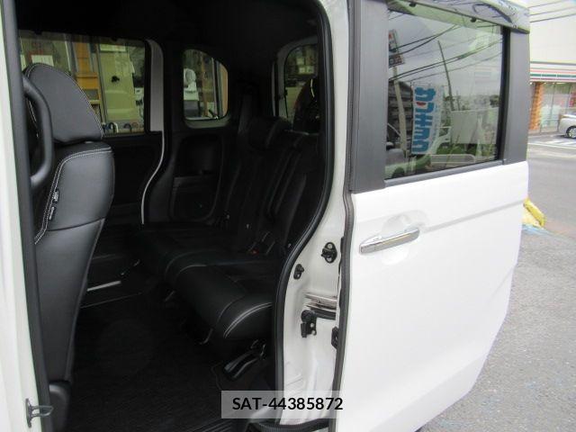 Honda N BOX CUSTOM 2018-07 8413928-13