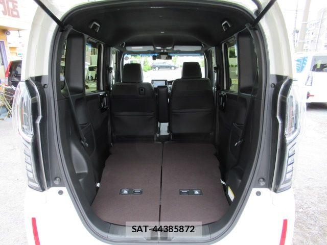 Honda N BOX CUSTOM 2018-07 8413928-15