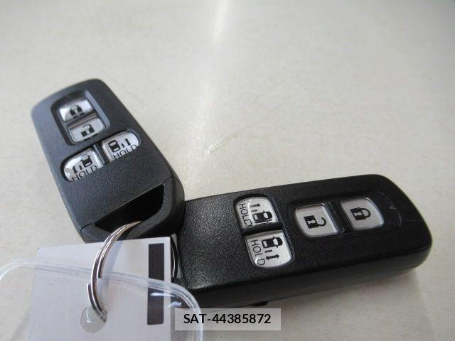 Honda N BOX CUSTOM 2018-07 8413928-19