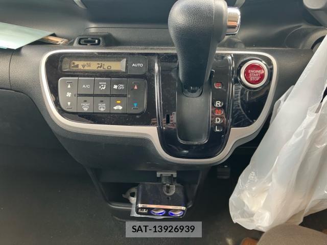 Honda N BOX CUSTOM 2014-04 8413957-19