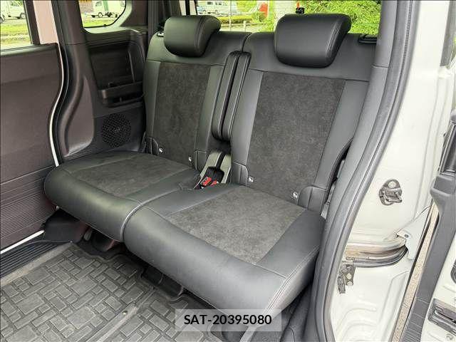 Honda N BOX CUSTOM 2024-08 8413925-9