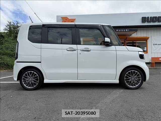 Honda N BOX CUSTOM 2024-08 8413925-6