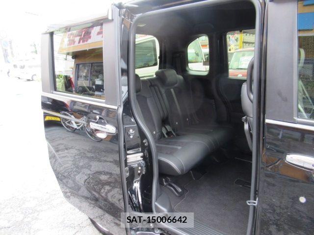 Honda N BOX CUSTOM 2021-09 8413927-13
