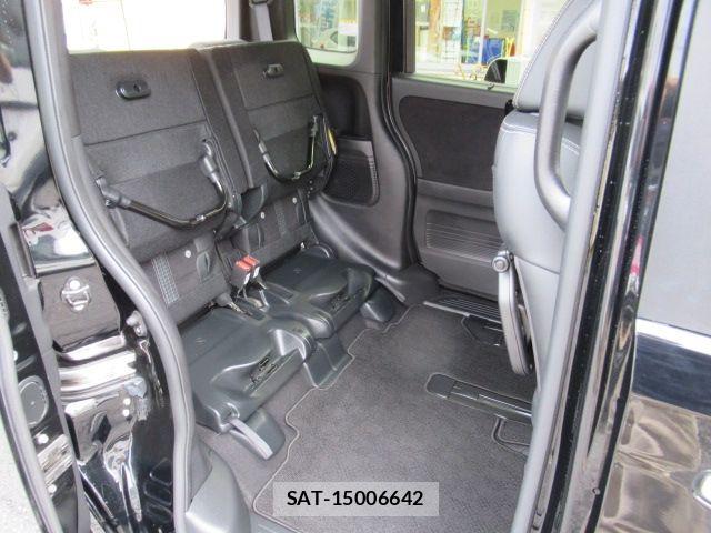 Honda N BOX CUSTOM 2021-09 8413927-17