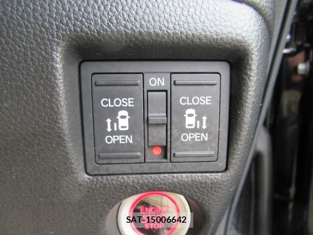 Honda N BOX CUSTOM 2021-09 8413927-24