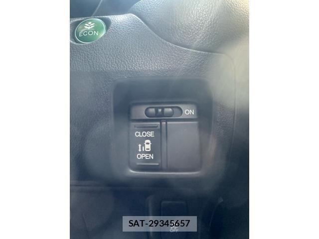 Honda N BOX CUSTOM 2014-03 8413966-18