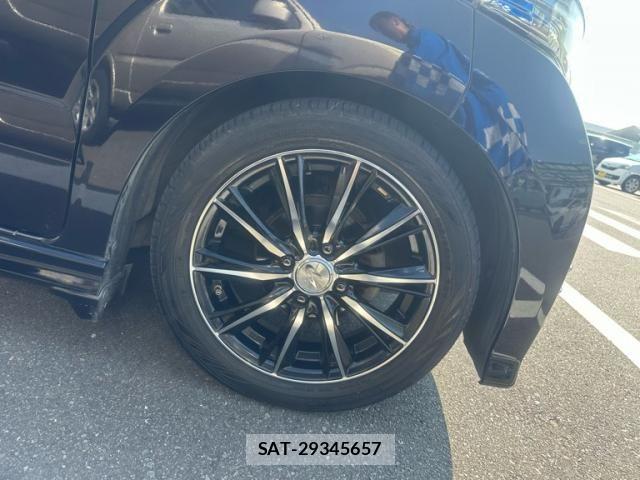 Honda N BOX CUSTOM 2014-03 8413966-7