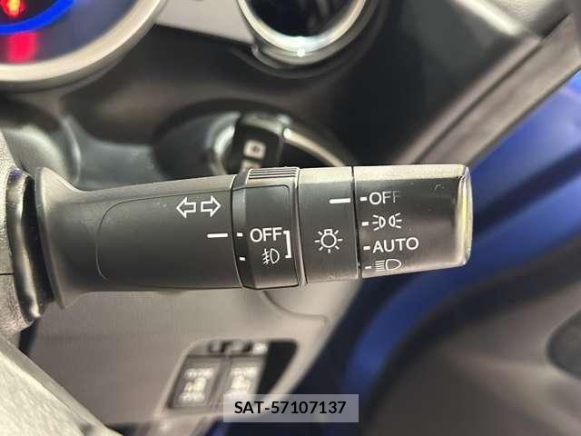Honda N BOX CUSTOM 2017-06 8413944-11