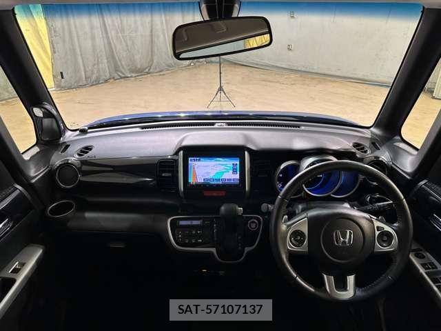 Honda N BOX CUSTOM 2017-06 8413944-16