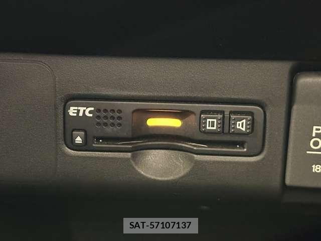 Honda N BOX CUSTOM 2017-06 8413944-24